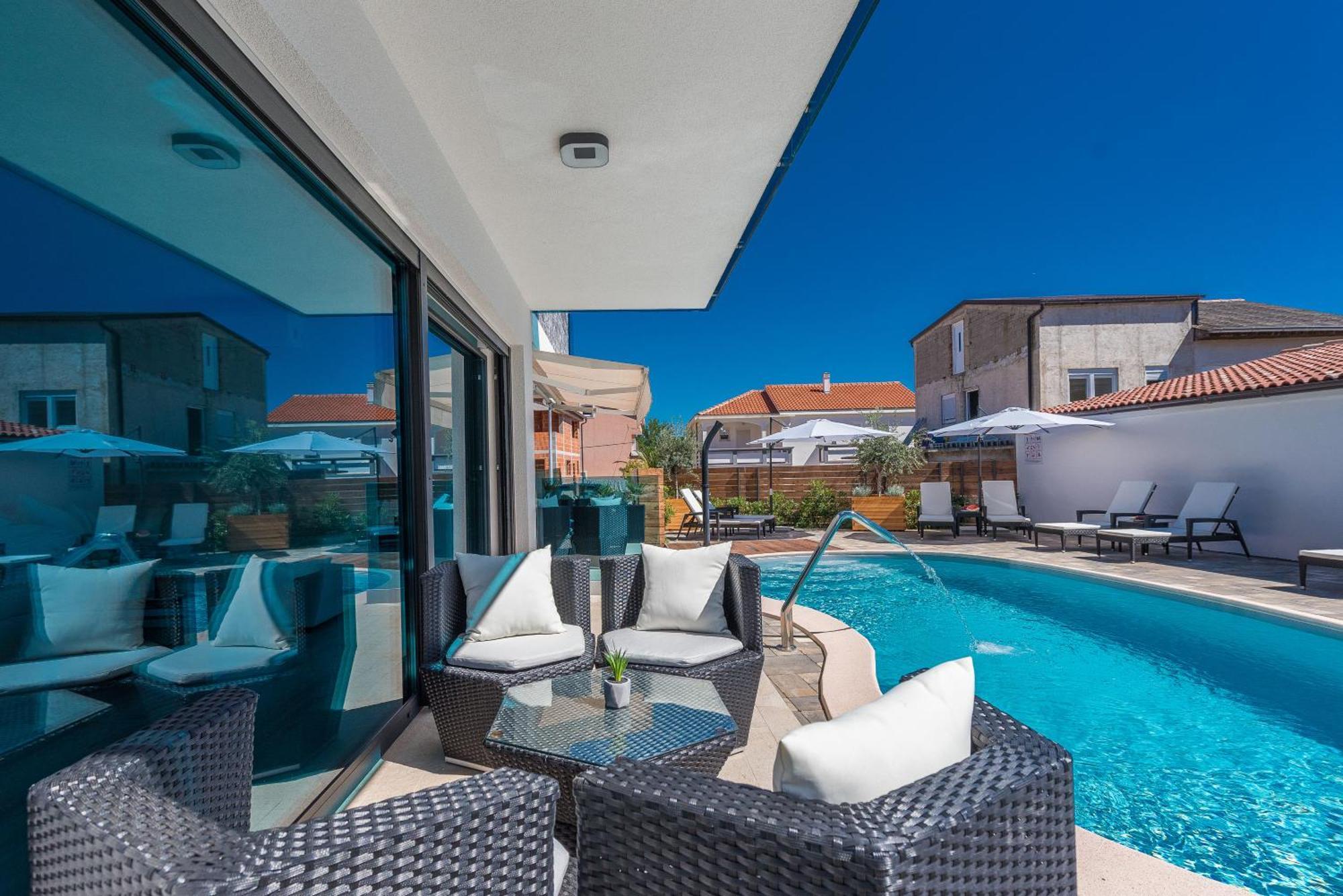 Luxury Apartments Vilamaloca فير الغرفة الصورة