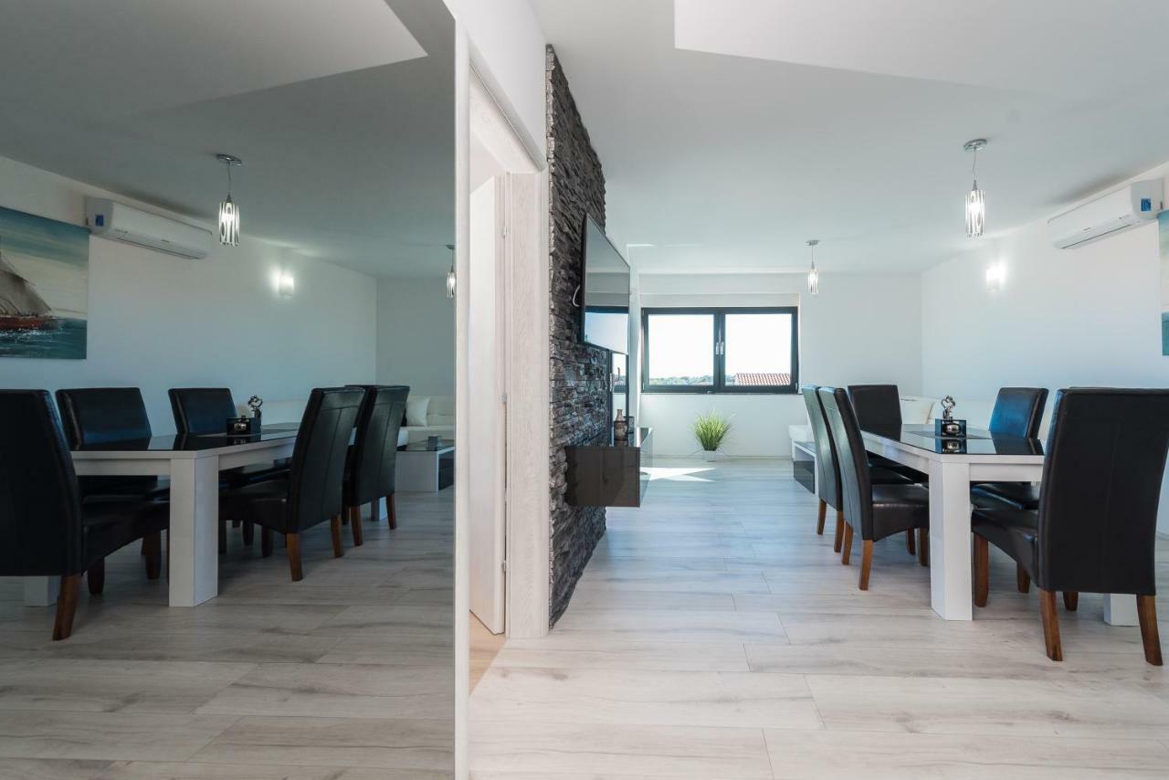 Luxury Apartments Vilamaloca فير المظهر الخارجي الصورة